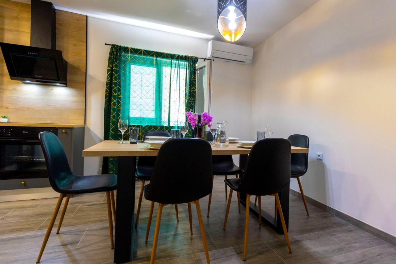 מאקרסקה City Apartment Nora, Old Town Located, Free Parking מראה חיצוני תמונה