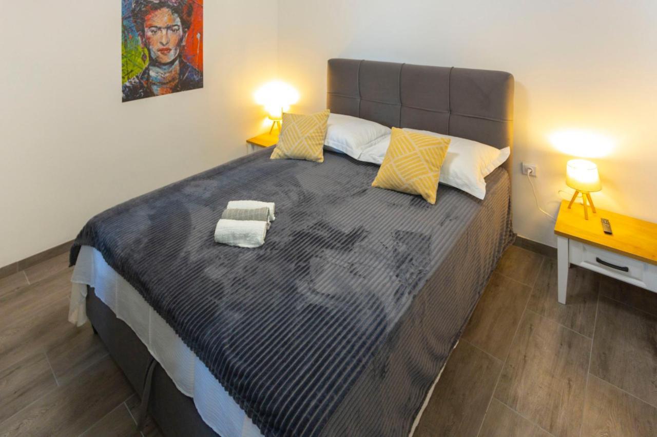 מאקרסקה City Apartment Nora, Old Town Located, Free Parking מראה חיצוני תמונה