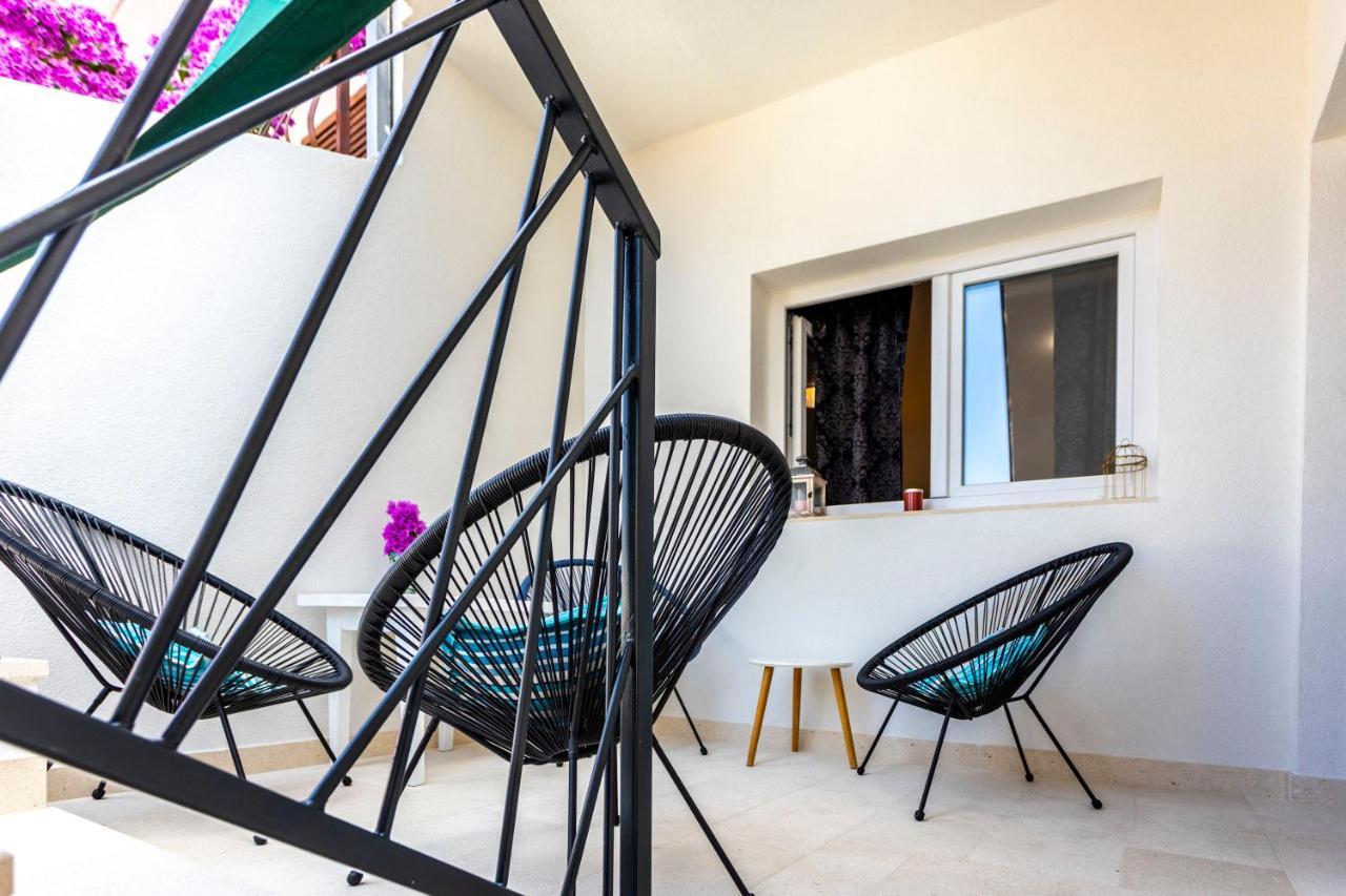 מאקרסקה City Apartment Nora, Old Town Located, Free Parking מראה חיצוני תמונה